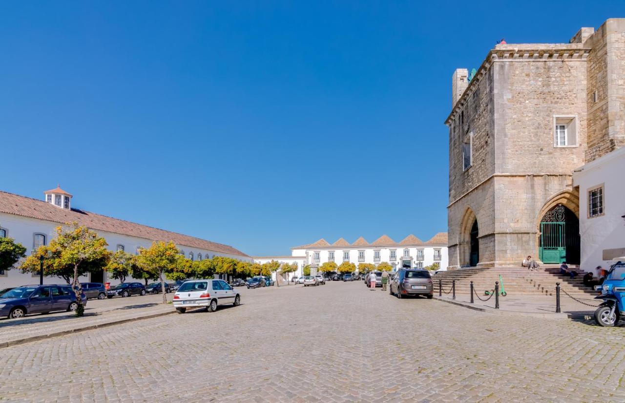 Trem - Located In Old City - FAO Exteriér fotografie